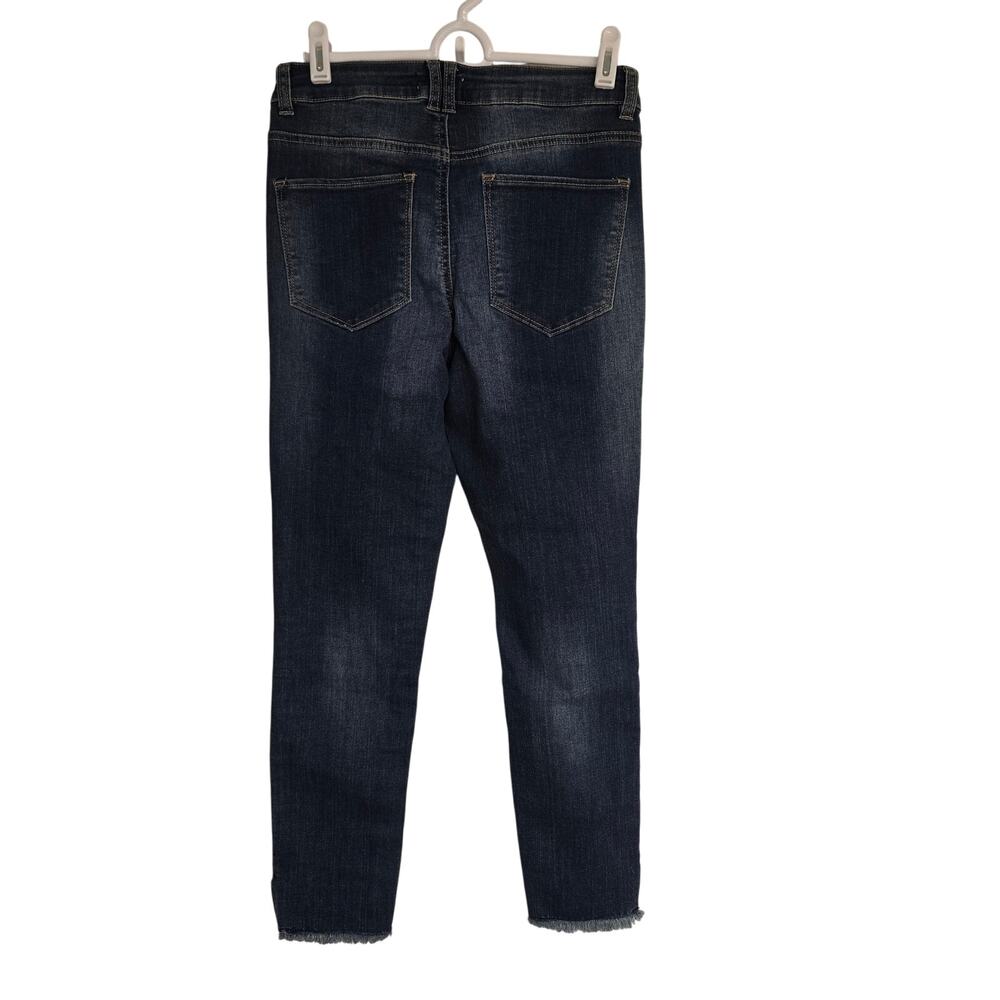 NEW NWT Women's Altar'd State Distressed Crop Skinny Jeans Fray Ankles | Size 7 - Picture 2 of 11